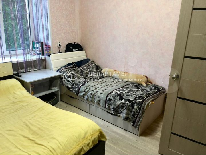 2-к. квартира, 48 м², 4/4 эт.