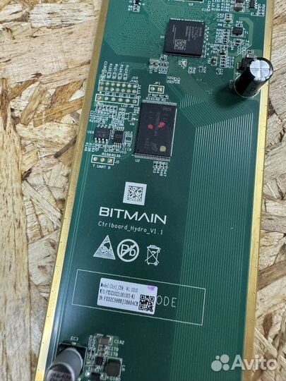 Хэш плата Bitmain Antminer S19 pro hydro 184 Th/s