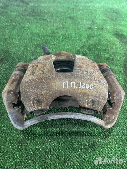Суппорт передний правый Chevrolet Lacetti (J200) 2