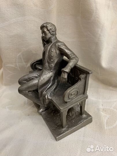 Статуэтка Пушкин металл