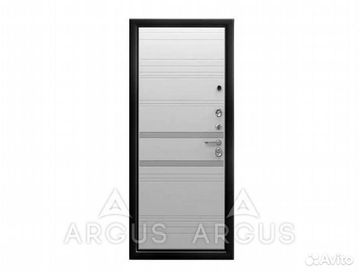 Входная металлическая дверь с терморазрывом