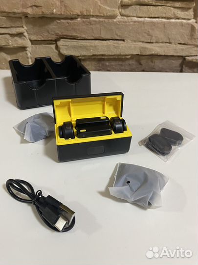 Микрофон петличка беспроводная