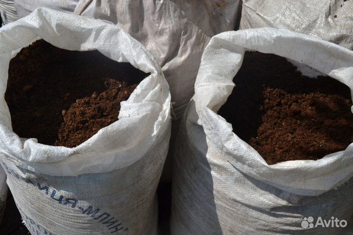 Навоз-перегной конский в мешках(Удобрение)