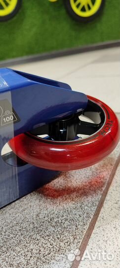 Трюковой самокат Scout