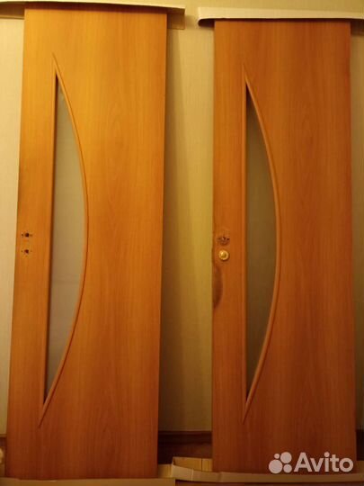 Продам двери б/у