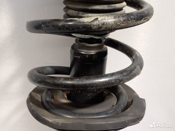 Амортизатор В сборе передний правый Chevrolet