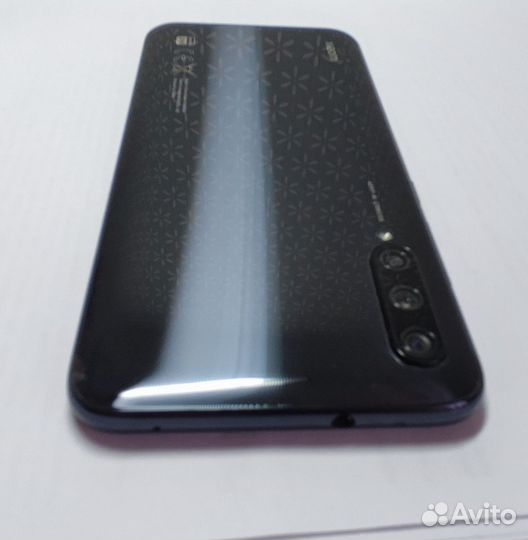Xiaomi Mi A3, 4/128 ГБ