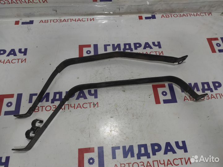 Лента крепления бензобака Kia Rio 3 31210-4L000. К