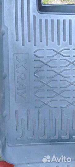 Комплект резиновых ковриков в салон для XRay