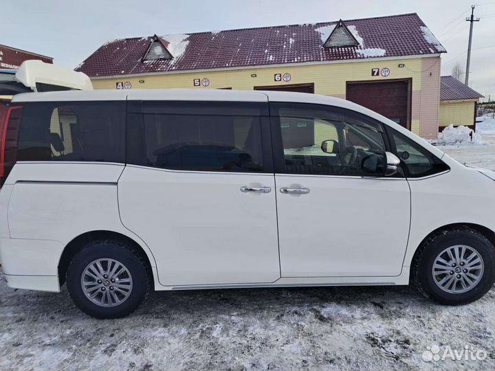 Toyota Esquire 2.0 CVT, 2015, 150 000 км