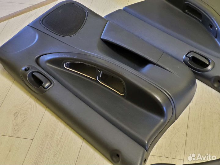 Обшивка дверей Chrysler Sebring