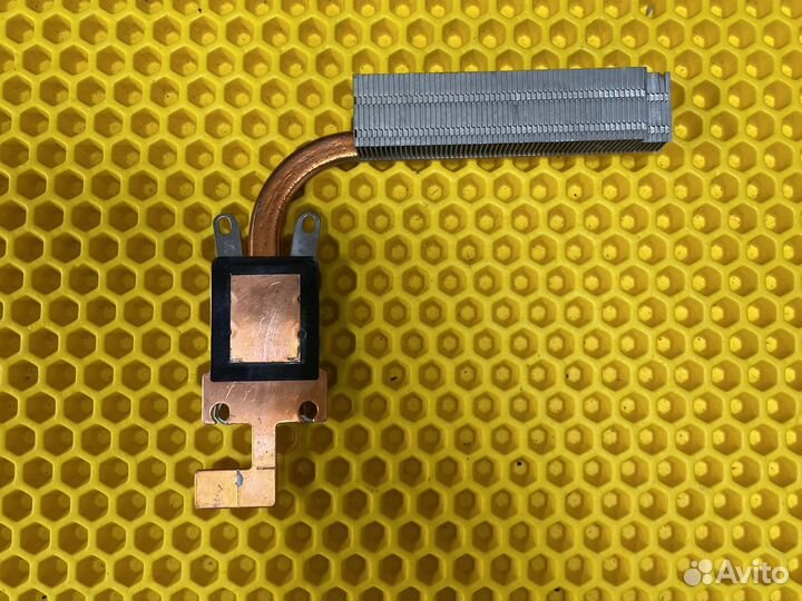 Toshiba A210, A200 AT025000100