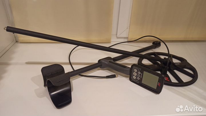 Металлоискатель Minelab equinox 800 мало б/у