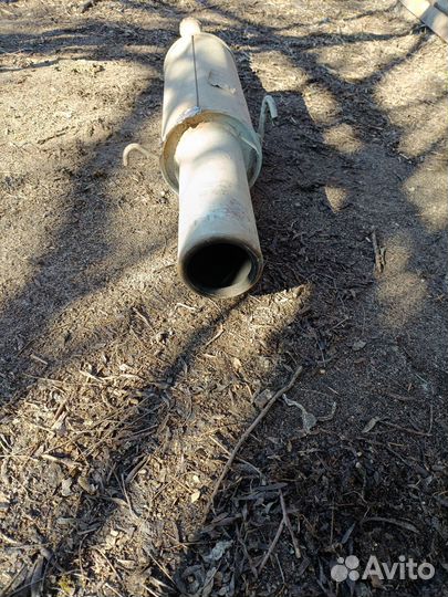 Басистый глушитель