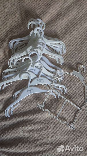 Вешалки детские