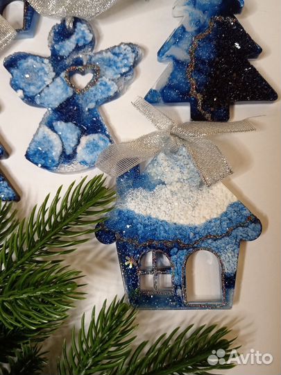 Новогодние игрушки из эпоксидной смолы