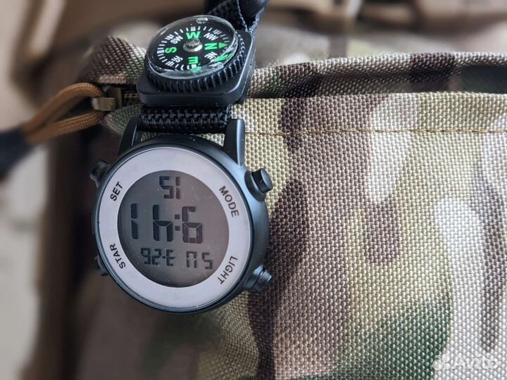 Тактические часы крепление Molle