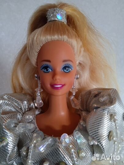 Happy Holidays Barbie 1992 год