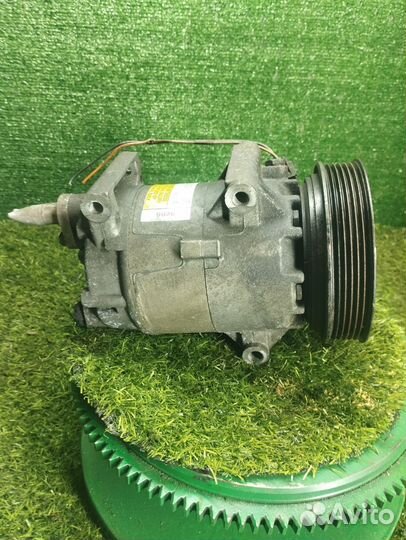 Компрессор кондиционера Megane 2 Scenic 8200050141