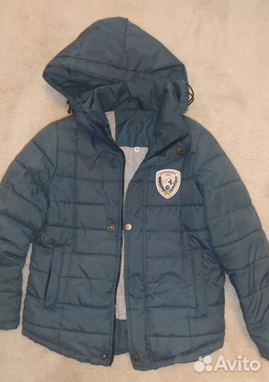 Продам куртку для мальчика