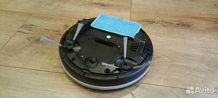 Робот пылесос pioneer