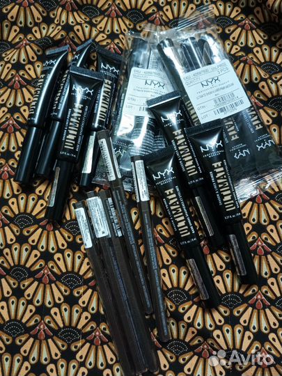 Лайнер для век