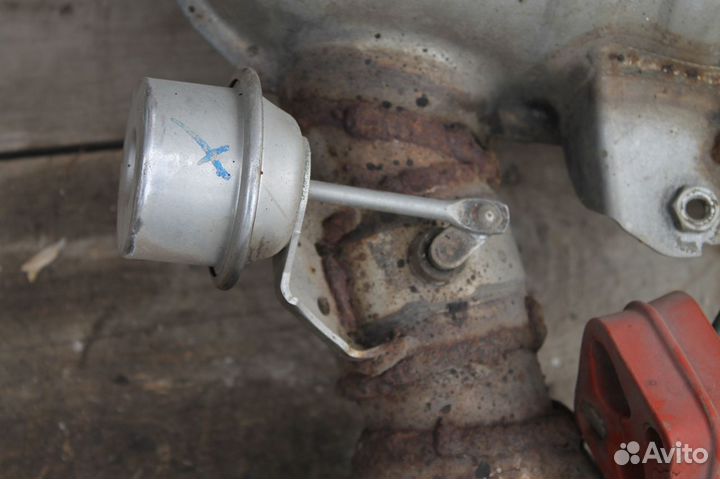 Бмв 3 серия Е 92 335i Задние банки глушителя