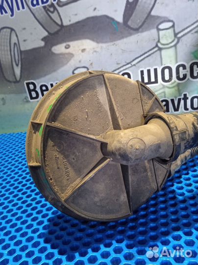 Насос продувки катализатора Volkswagen Touareg