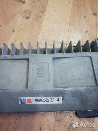 Аудио усилитель LC 200 JBL 862800W770