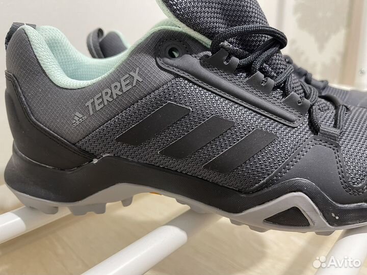 Кроссовки adidas terrex