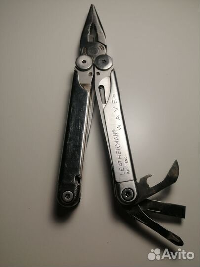 Мультитул leatherman wave