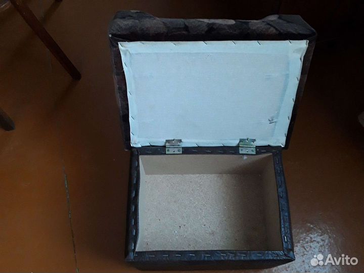 Пуфики 2 штука