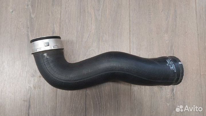 Патрубок интеркулера правый Mercedes Gl 320 Cdi
