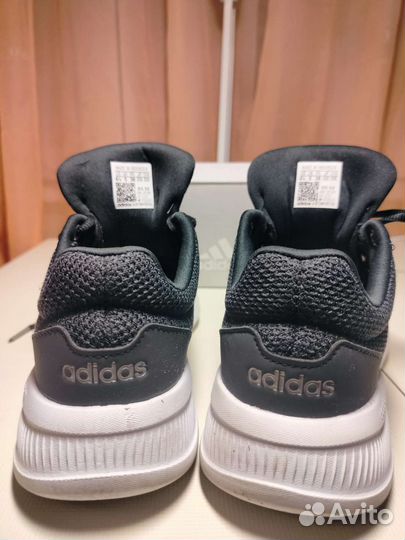 Кроссовки adidas оригинал размер 38