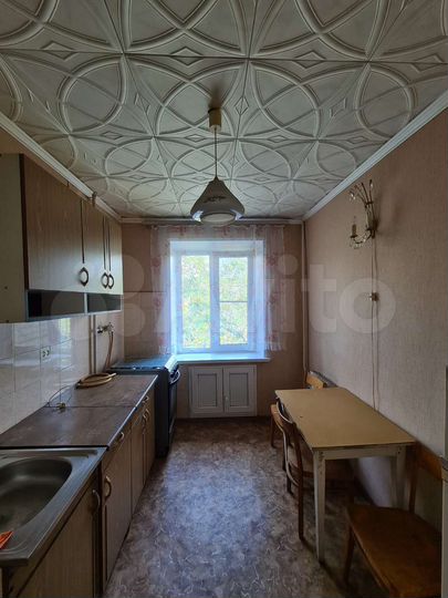 2-к. квартира, 52 м², 4/5 эт.