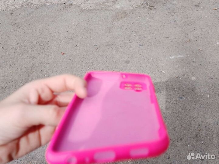 Чехол на телефон