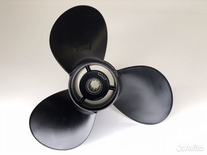 Винт Suzuki 9.9-20 10шаг