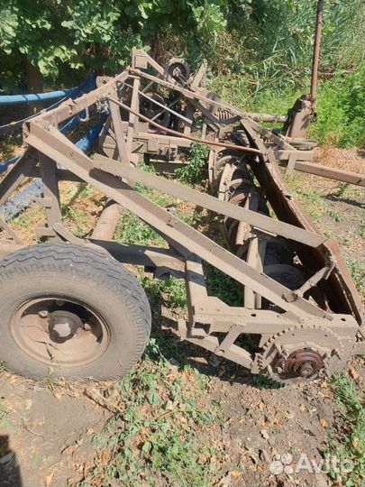 Плуг 1L 2-20, 2000