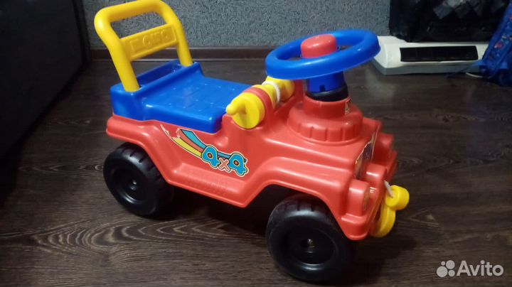 Детская машинка каталка
