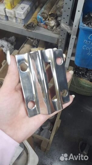 Комплектующие для перил и ограждений из нержавейки