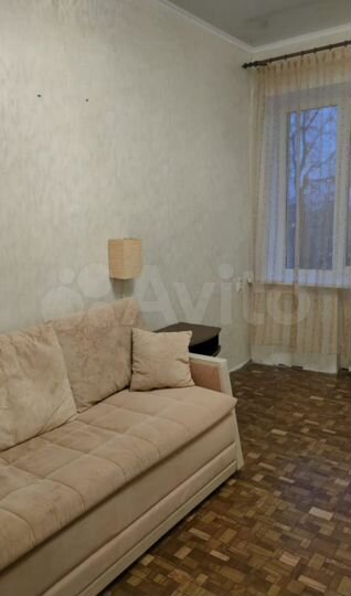 2-к. квартира, 56 м², 4/4 эт.