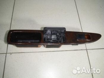 Кнопка стеклоподъемника