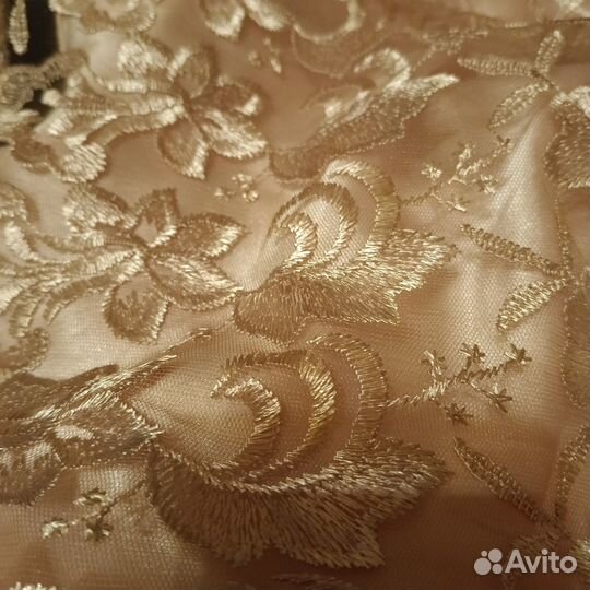 Новое Кружевное платье бренд Marselini