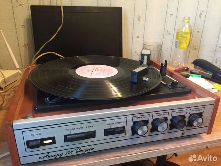 Проигрыватель винила Аккорд 201 стерео