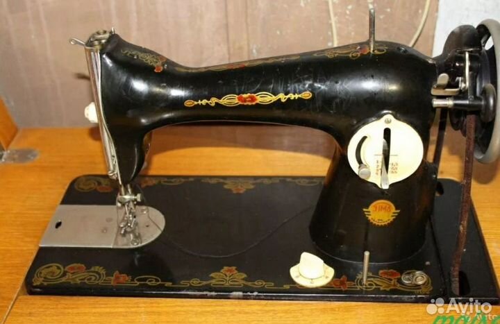 Швейная машина