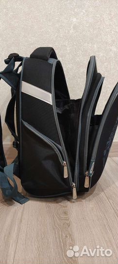 Школьный рюкзак