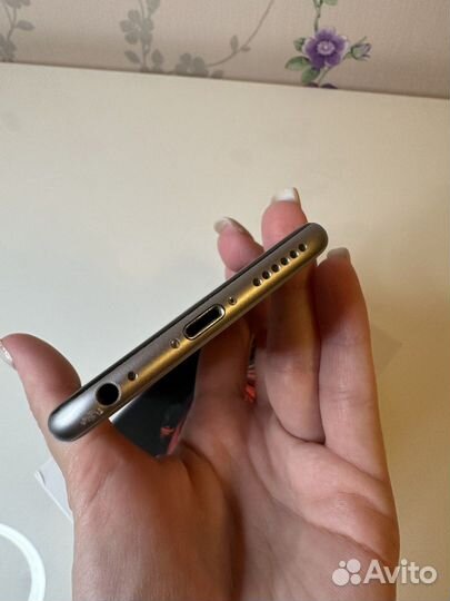 iPhone 6S, 32 ГБ