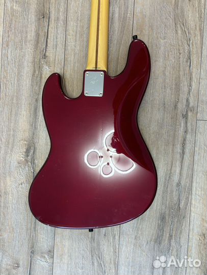 Fender aerodyne jazz bass