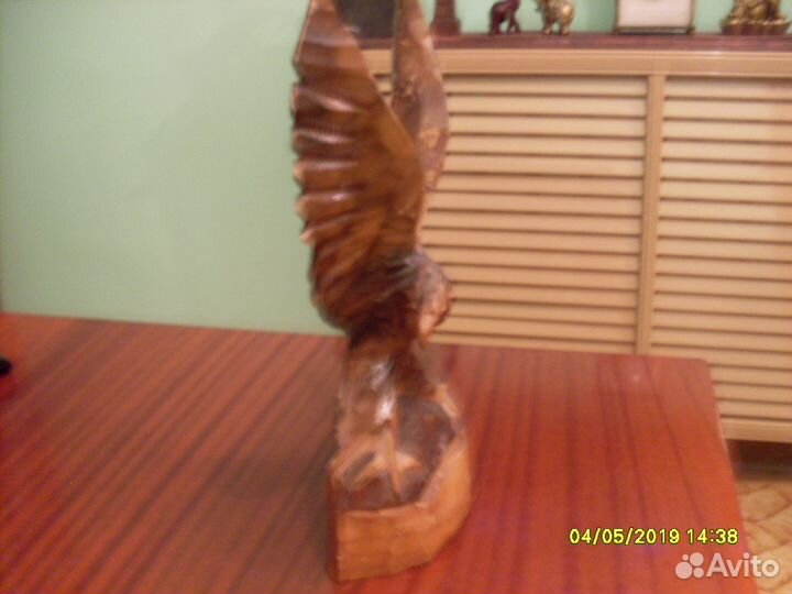 Орел на горе