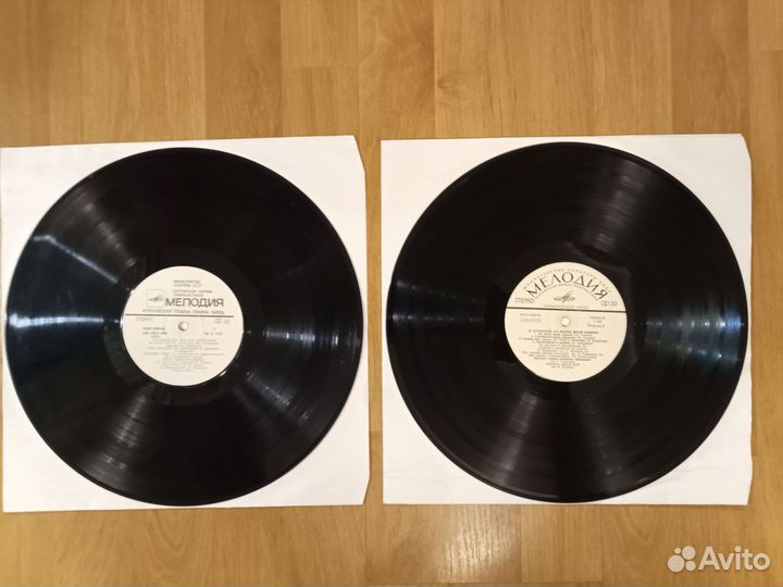 Лот виниловых пластинок (28 шт.)